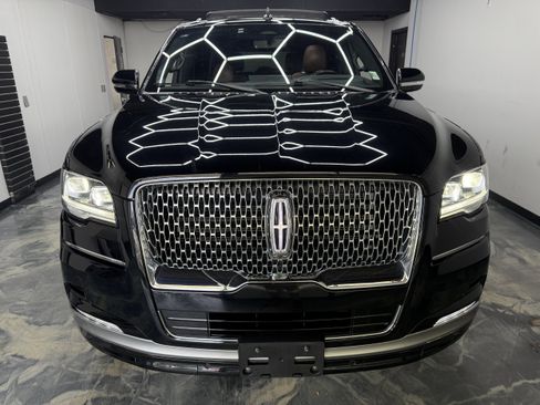 Used 2023 Lincoln Navigator L Reserve w/ Equipment Group 201A AWD/4WD image 7