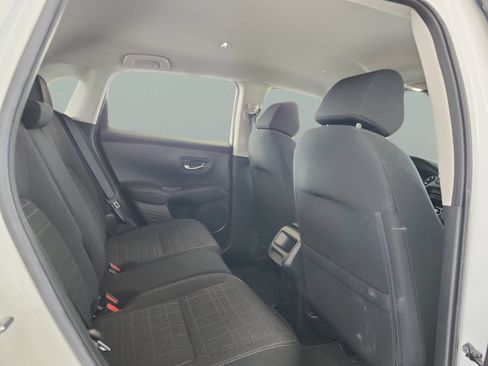 Certified 2023 Honda HR-V LX image 18