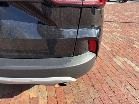 Used 2024 Ford Escape Active image 10