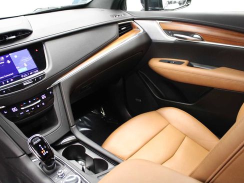Certified 2022 Cadillac XT5 Premium Luxury w/ Technology Package image 25