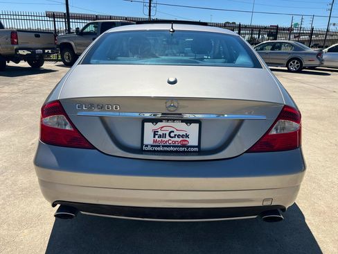 Used 2006 Mercedes-Benz CLS 500 image 5