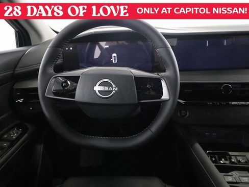 New 2025 Nissan Murano SV image 7