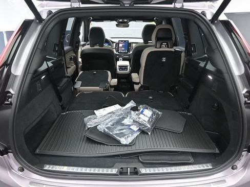 Certified 2026 Volvo XC90 B6 Plus w/ Protection Package Premier AWD/4WD image 24