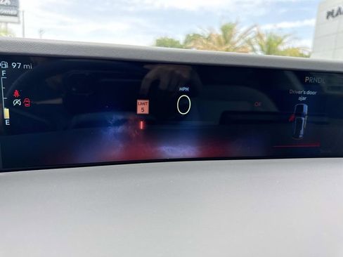 New 2026 Lincoln Nautilus Premier AWD/4WD image 27