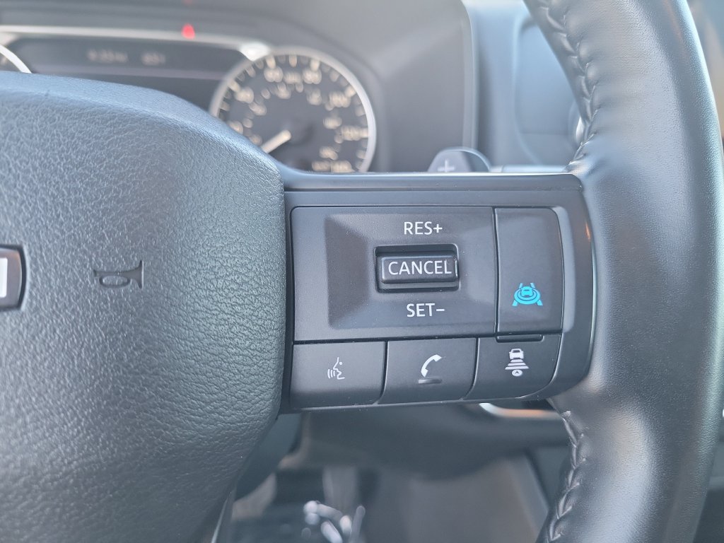 Used 2025 Nissan Rogue SV AWD/4WD image 20
