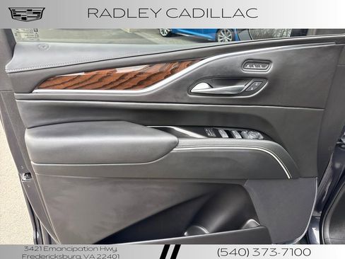 Certified 2023 Cadillac Escalade Sport Platinum image 5