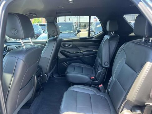 Certified 2023 Chevrolet Traverse LT AWD/4WD image 12