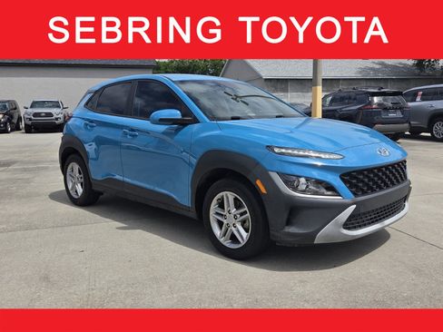 Used 2022 Hyundai Kona SE image 1