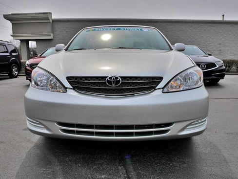 Used 2003 Toyota Camry LE image 3