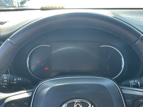 Used 2021 Toyota RAV4 XSE image 7