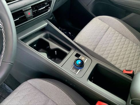 New 2026 Volkswagen Tiguan S FWD image 7
