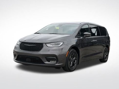 Used 2022 Chrysler Pacifica Limited w/ Uconnect Theater Family Group FWD image 11