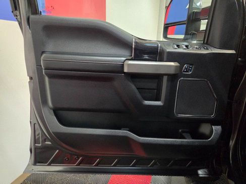 Used 2020 Ford F350 Platinum image 31