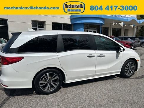 Used 2024 Honda Odyssey Touring image 1