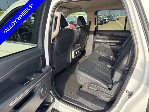 Used 2024 Ford Expedition Max XLT AWD/4WD image 6