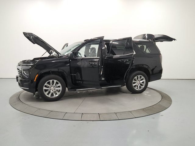 Used 2025 Chevrolet Tahoe Premier RWD image 13