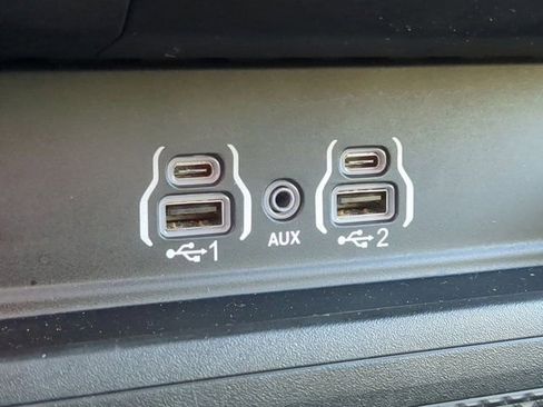 Used 2025 RAM 1500 Big Horn image 13