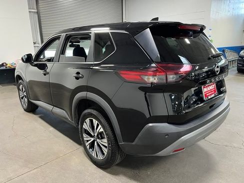 Used 2023 Nissan Rogue SV AWD/4WD image 5