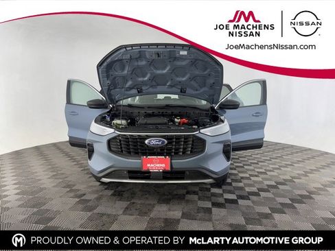 Used 2023 Ford Escape Active w/ Tech Pack #1 image 11