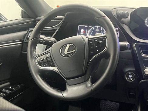 Certified 2025 Lexus ES 350 image 15