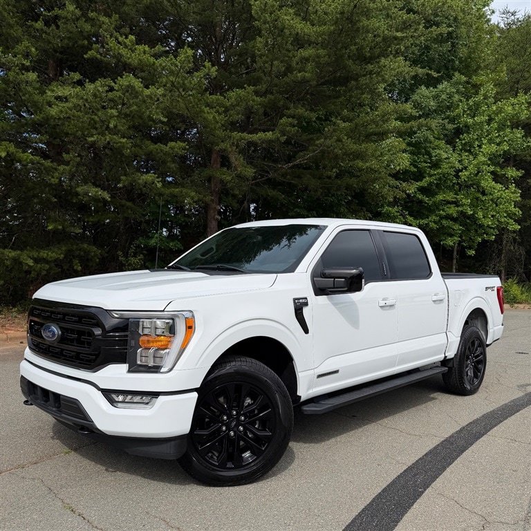 Used 2023 Ford F150 SuperCrew XLT w/ Equipment Group 302A High AWD/4WD image 3
