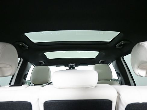 Certified 2021 Mercedes-Benz GLB 250 4MATIC image 20