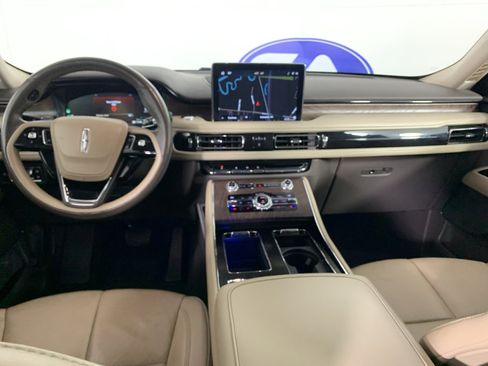 Used 2020 Lincoln Aviator Reserve image 33