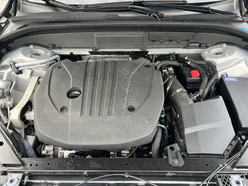 Used 2023 Volvo XC60 B5 Plus w/ Protection Package image 27