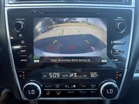 Used 2019 Subaru Outback 2.5i Limited image 15