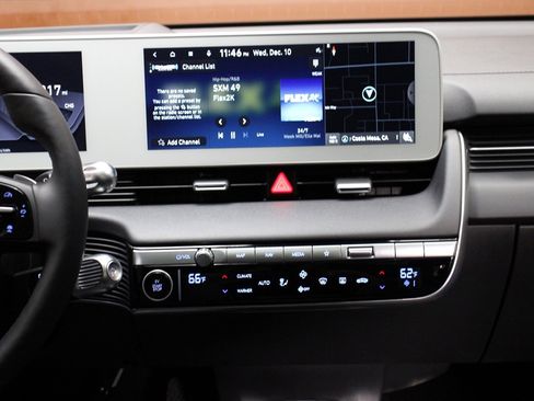 Used 2024 Hyundai Ioniq 5 Limited image 45