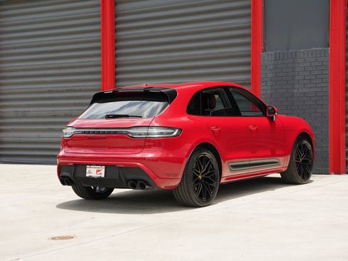Used 2023 Porsche Macan GTS AWD/4WD image 11