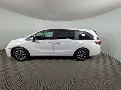Used 2025 Honda Odyssey EX-L image 25