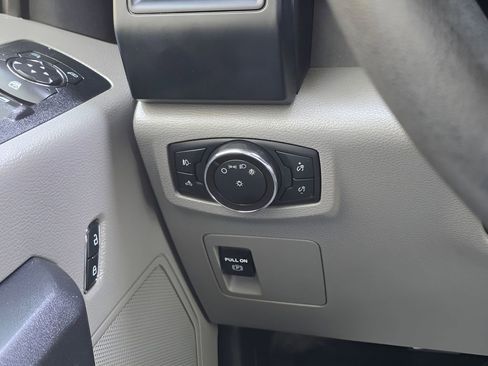 Used 2020 Ford F150 XL w/ Equipment Group 101A Mid image 24