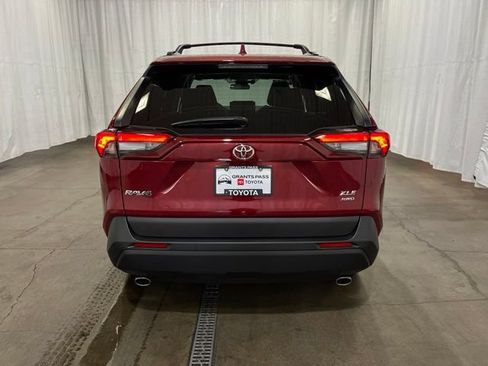 Used 2025 Toyota RAV4 XLE Premium w/ Weather Package AWD/4WD image 4