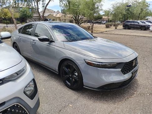Used 2025 Honda Accord Sport image 22