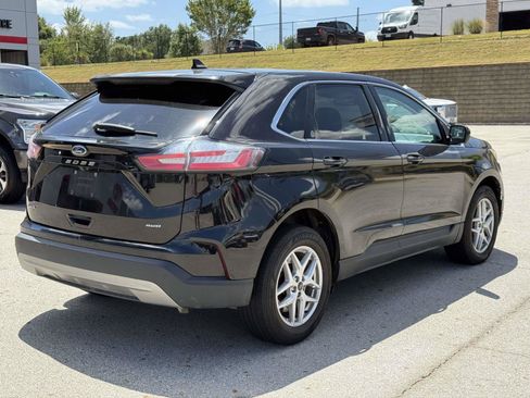 Used 2024 Ford Edge SEL AWD/4WD image 7