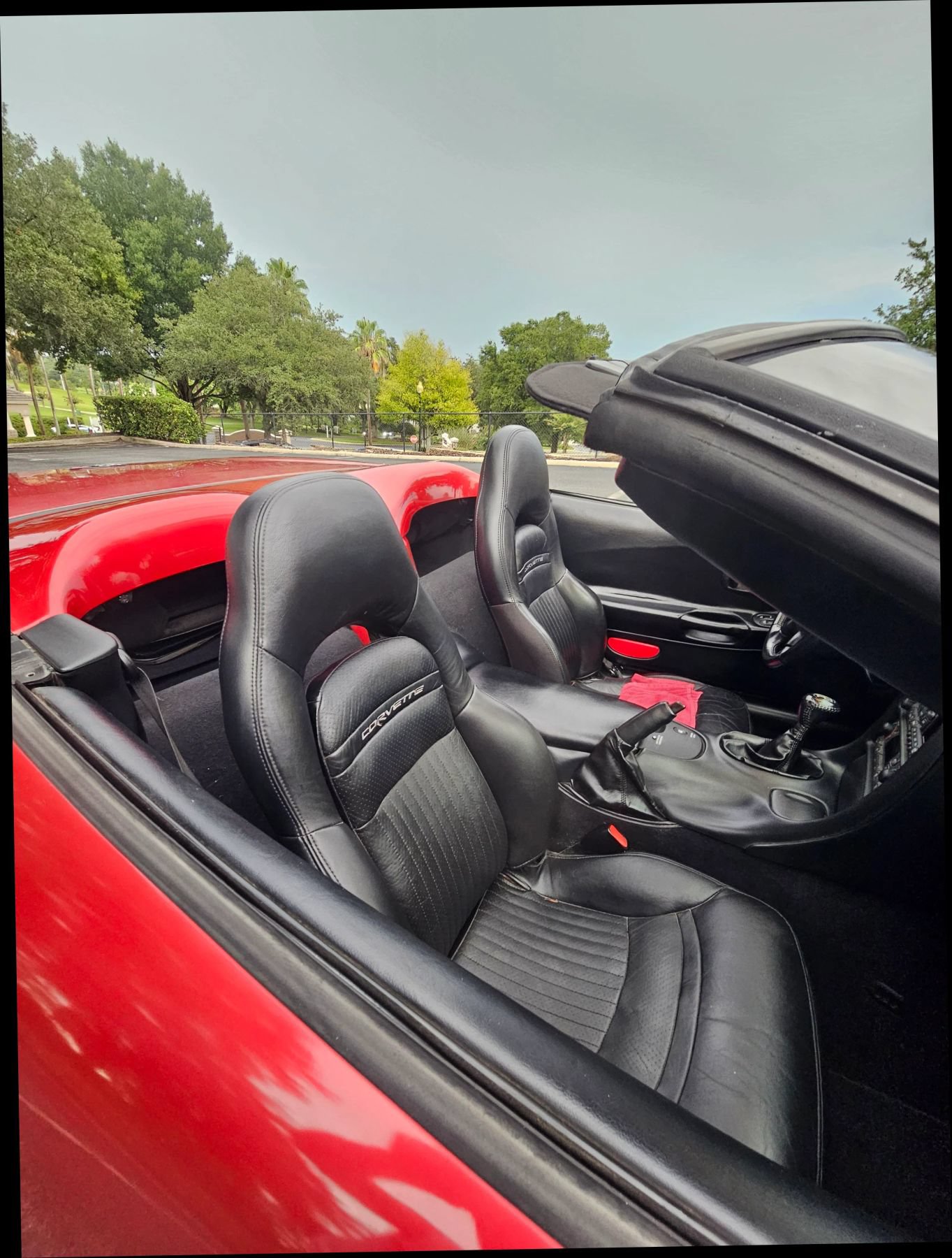 Used 2004 Chevrolet Corvette Coupe w/ Preferred Equipment Group RWD image 24