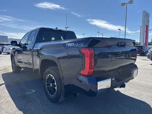 Used 2022 Toyota Tundra SR5 AWD/4WD image 8