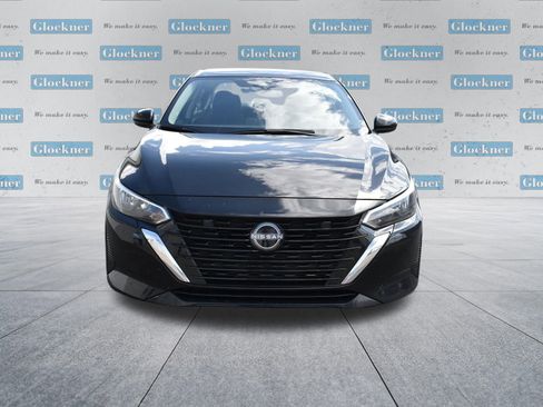 Used 2025 Nissan Sentra SV image 12