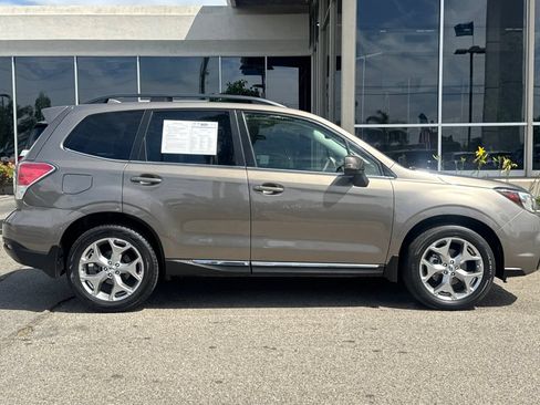 Used 2018 Subaru Forester 2.5i Touring w/ Popular Package #3B AWD/4WD image 3