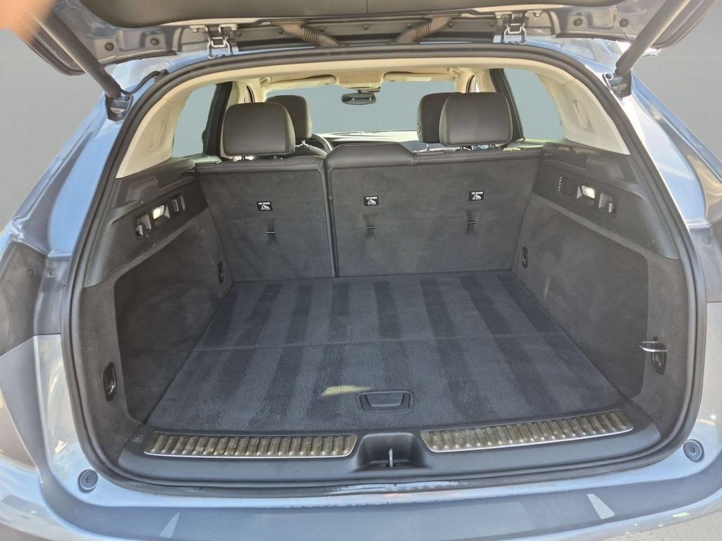 Certified 2021 Buick Envision Preferred FWD image 27