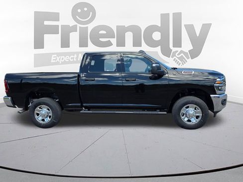 Used 2026 RAM 2500 Tradesman AWD/4WD image 4