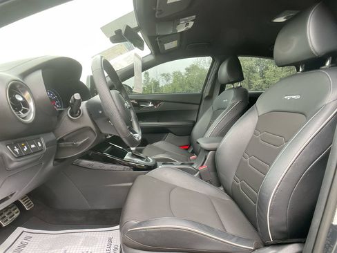 Used 2021 Kia Forte GT-Line FWD image 12