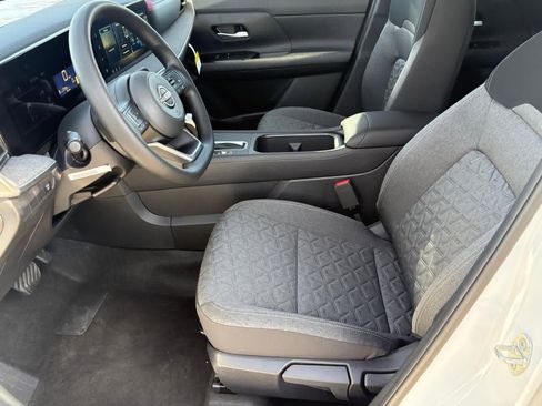 New 2026 Nissan Kicks SV w/ SV Premium Package image 17