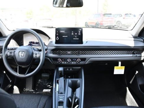 New 2026 Honda Accord LX image 17
