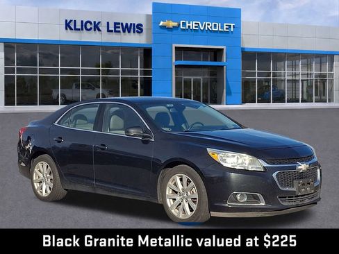 Used 2015 Chevrolet Malibu LT image 1