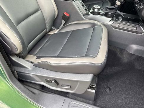 New 2025 Ford Bronco Outer Banks image 15