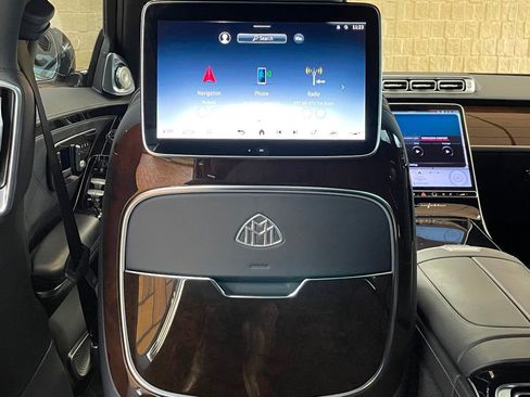 Used 2023 Mercedes-Benz Maybach S 680 4MATIC image 32