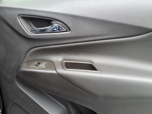 Used 2024 Chevrolet Equinox LT w/ LPO, Floor Liner Package image 12