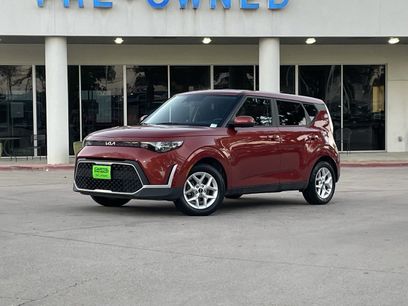 Used 2024 Kia Soul LX w/ Option Group 015